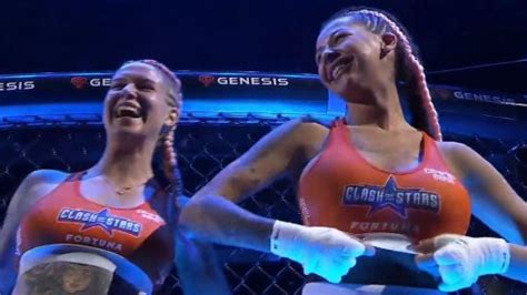 TV viewers stunned as giggling MMA fighters flash crowd before。